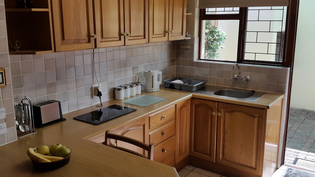 Eikepark Self Catering Apartamento Stellenbosch Exterior foto