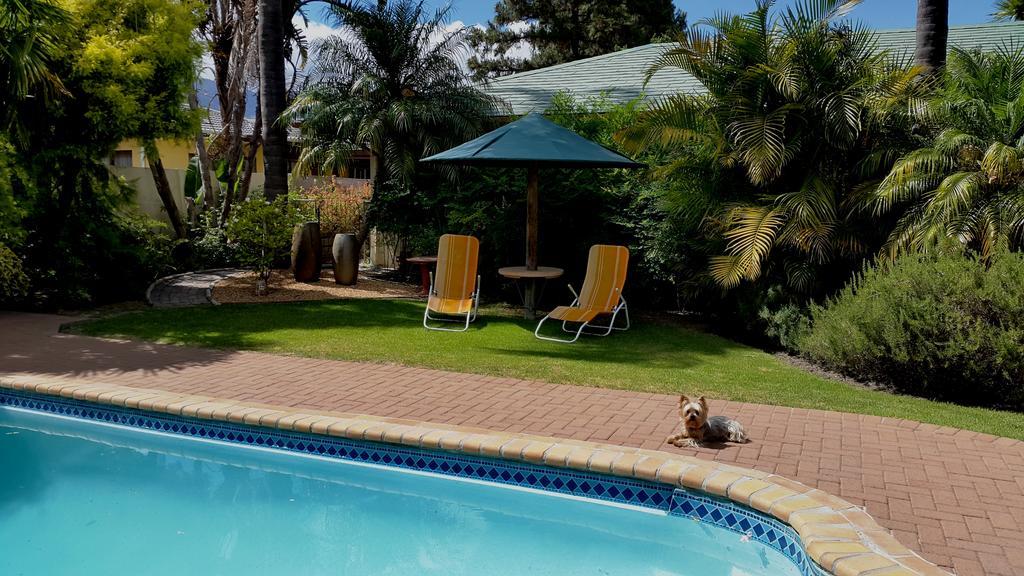 Eikepark Self Catering Apartamento Stellenbosch Exterior foto