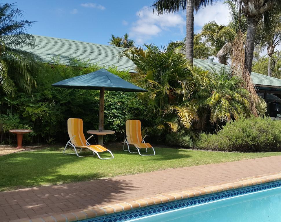 Eikepark Self Catering Apartamento Stellenbosch Exterior foto